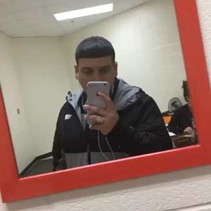 Meet your Posher, Rolando